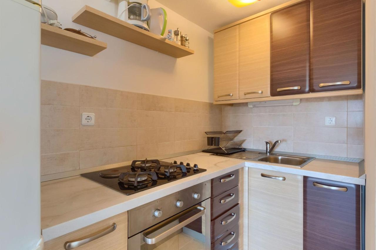 Apartments Boris Фажана Екстер'єр фото